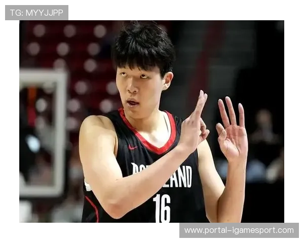 全明星新秀赛：杨瀚森暴力补扣展现内线统治力